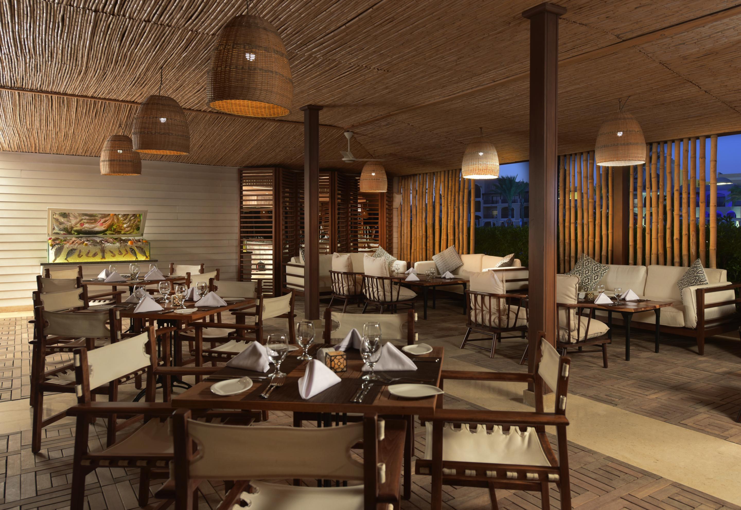 シュタイゲンベルガー アルカサル ホテル シャルム・エル・シェイク エクステリア 写真 The restaurant at the hotel