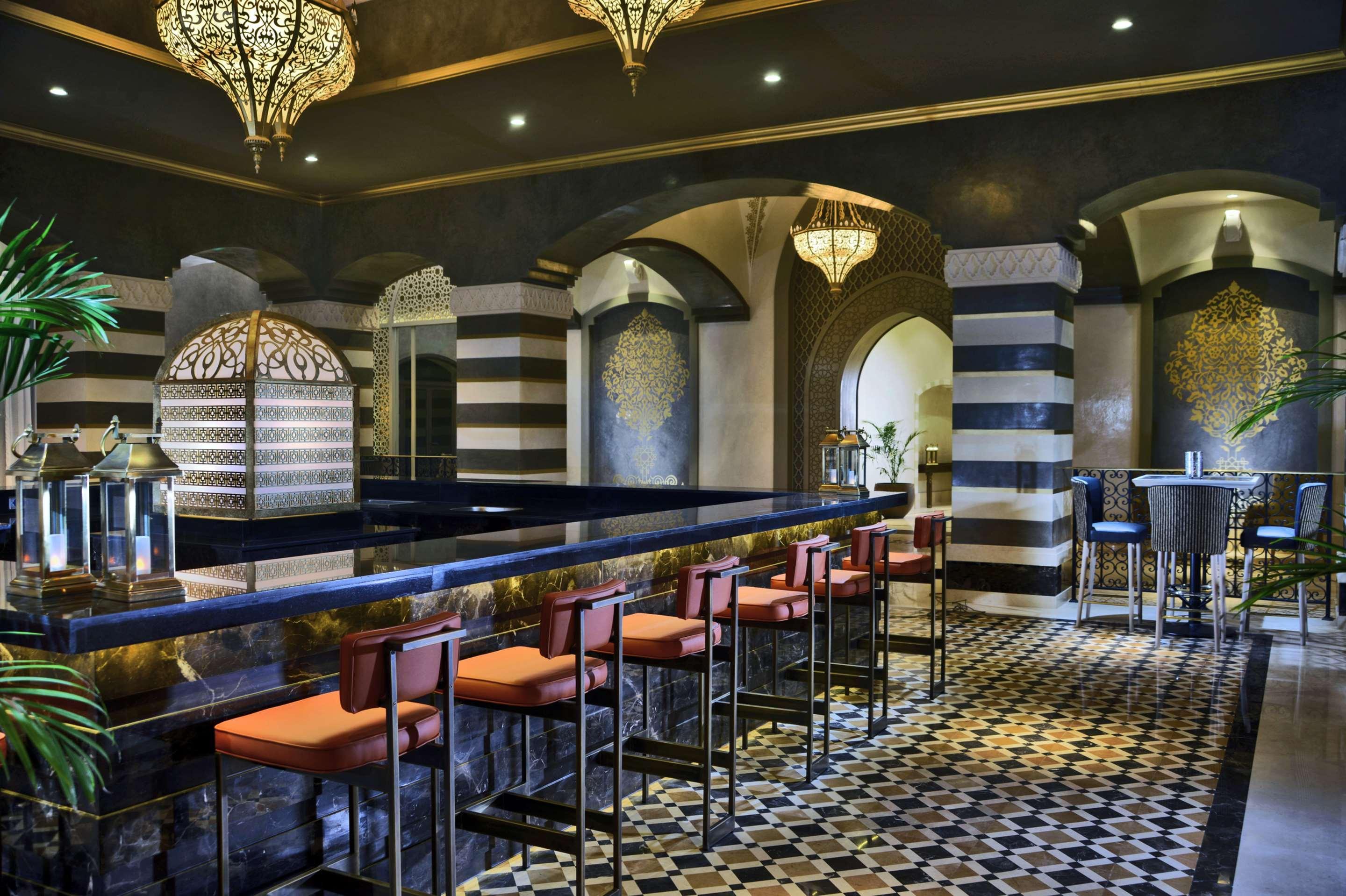 シュタイゲンベルガー アルカサル ホテル シャルム・エル・シェイク エクステリア 写真 The bar at the hotel
